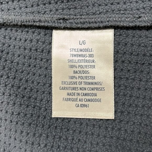 WindRiver Heavyweight Fleece BNWT Full Zip, Side and Chest Zip Pockets Black - Picture 5 of 11